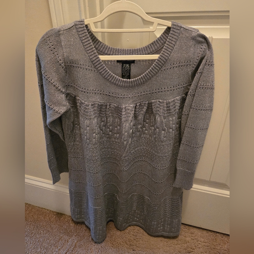 🆕️WOMENS RAMPAGE SILVER BABY DOLL SWEATER SIZE MEDIUM & LARGE ☆NEW☆